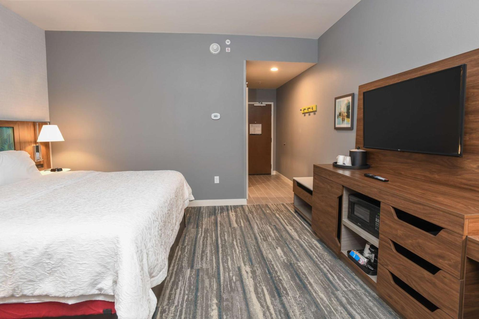 Hampton Inn & Suites Cincinnati Liberty Township West Chester Buitenkant foto