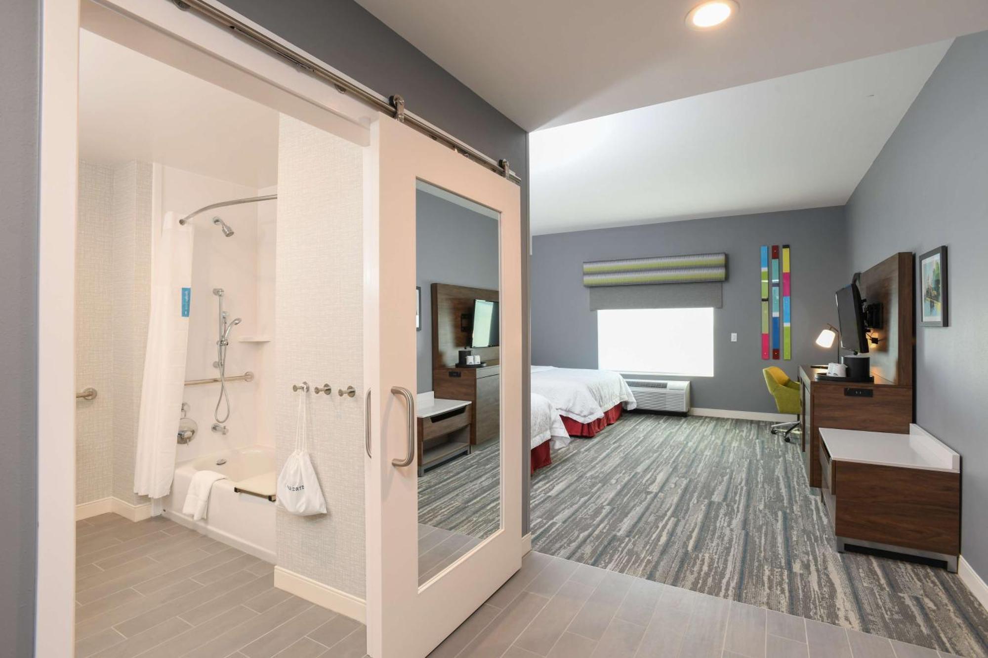 Hampton Inn & Suites Cincinnati Liberty Township West Chester Buitenkant foto