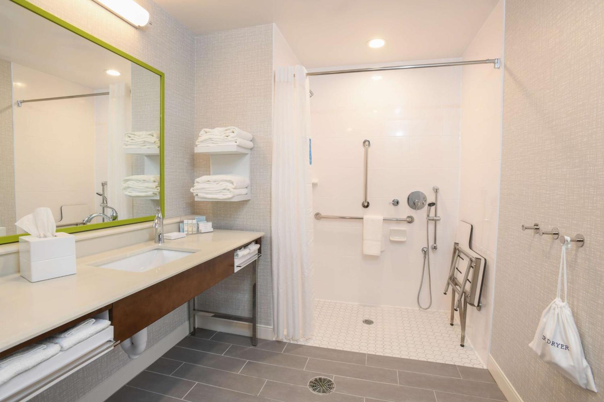 Hampton Inn & Suites Cincinnati Liberty Township West Chester Buitenkant foto