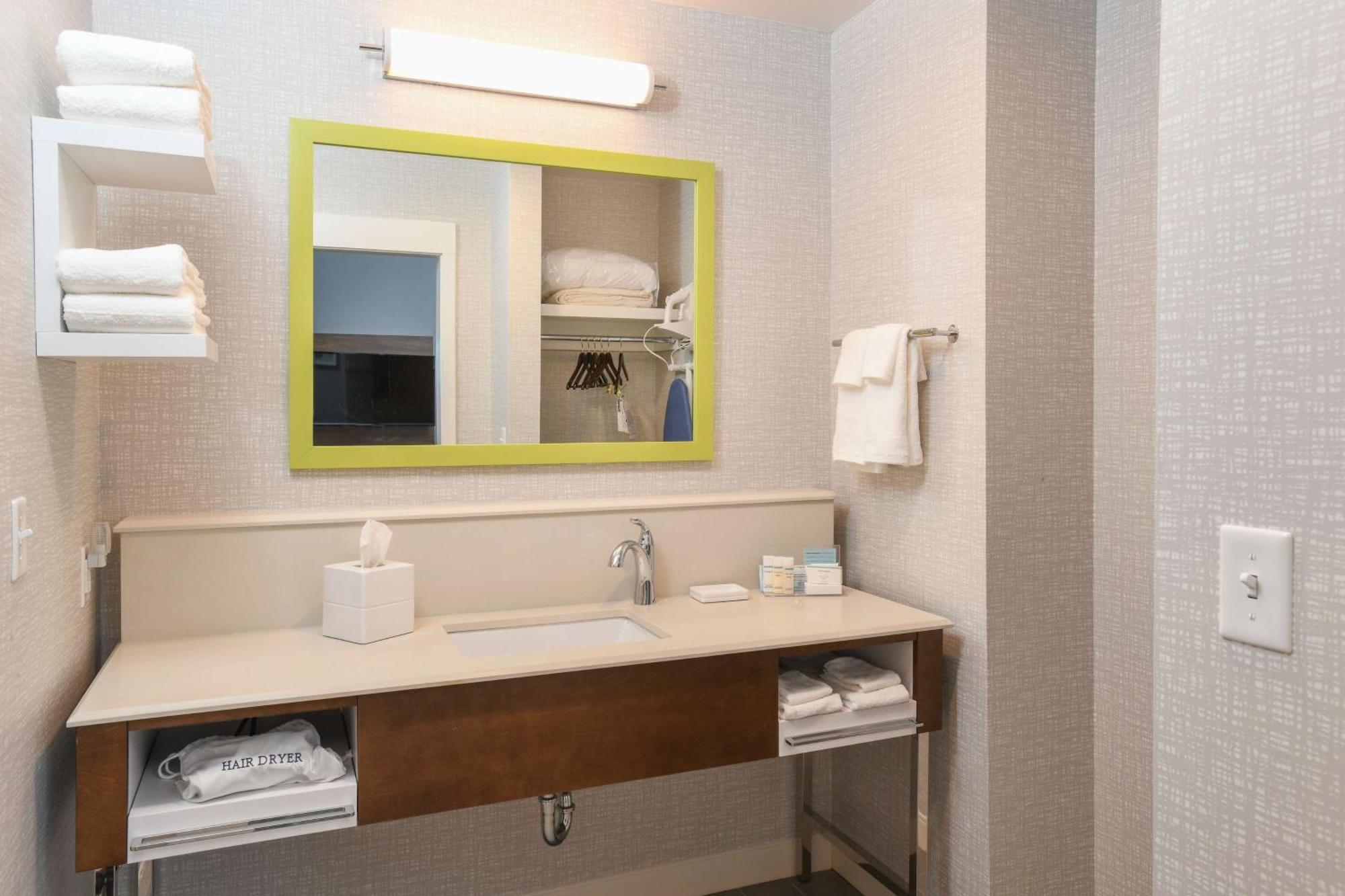 Hampton Inn & Suites Cincinnati Liberty Township West Chester Buitenkant foto