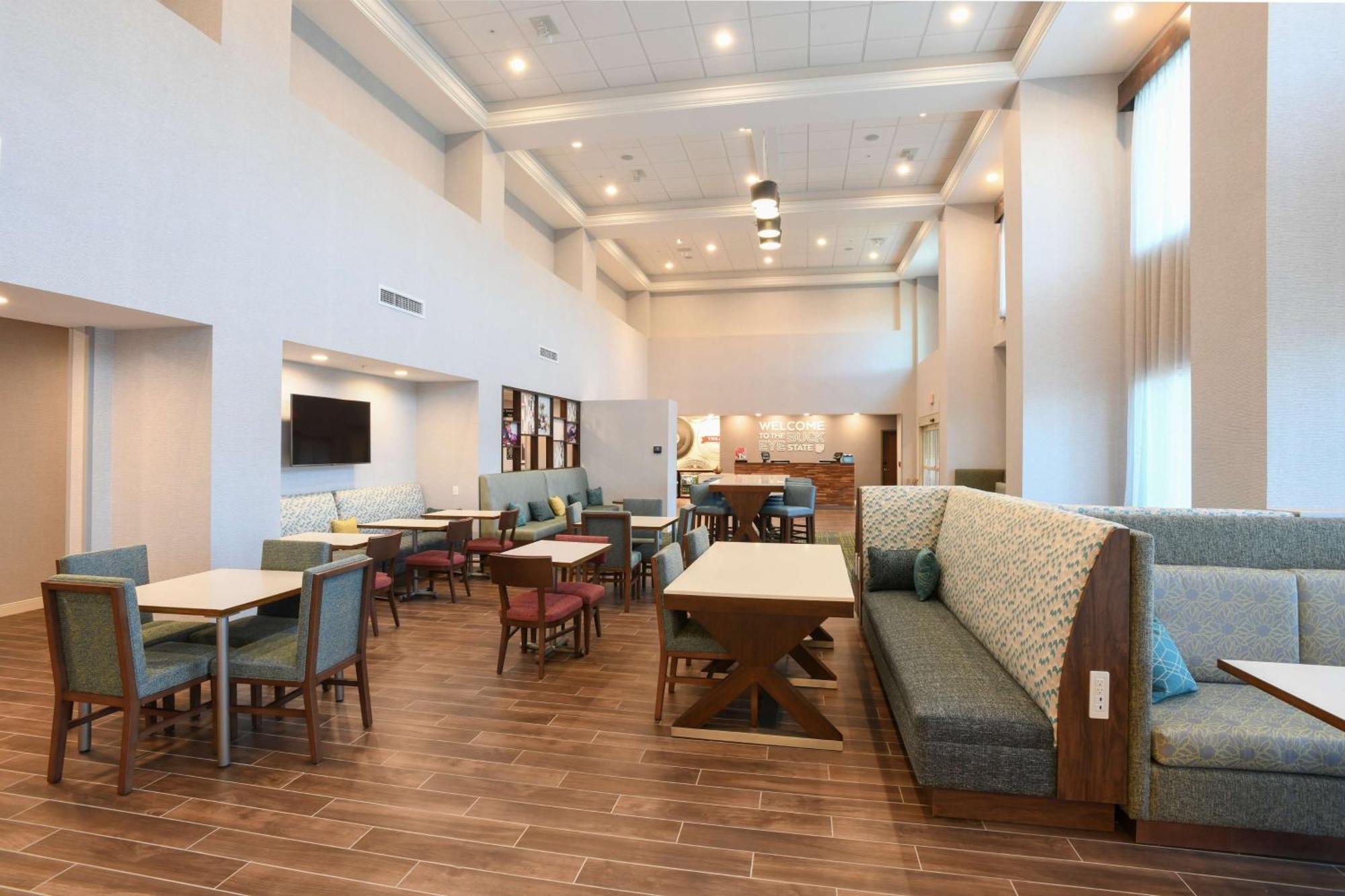 Hampton Inn & Suites Cincinnati Liberty Township West Chester Buitenkant foto