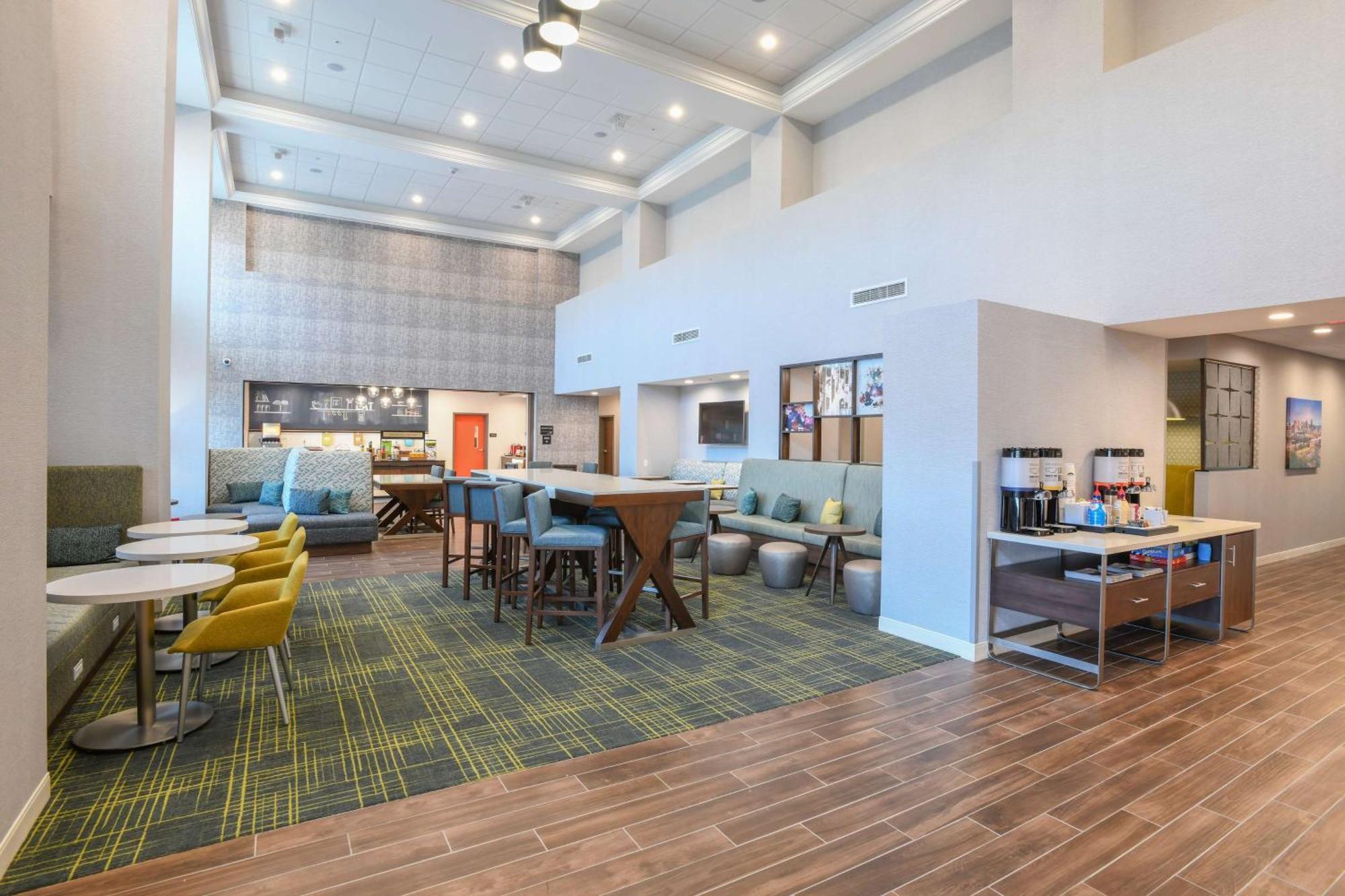 Hampton Inn & Suites Cincinnati Liberty Township West Chester Buitenkant foto