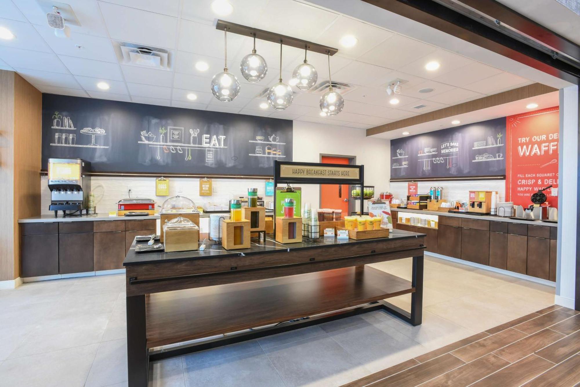Hampton Inn & Suites Cincinnati Liberty Township West Chester Buitenkant foto